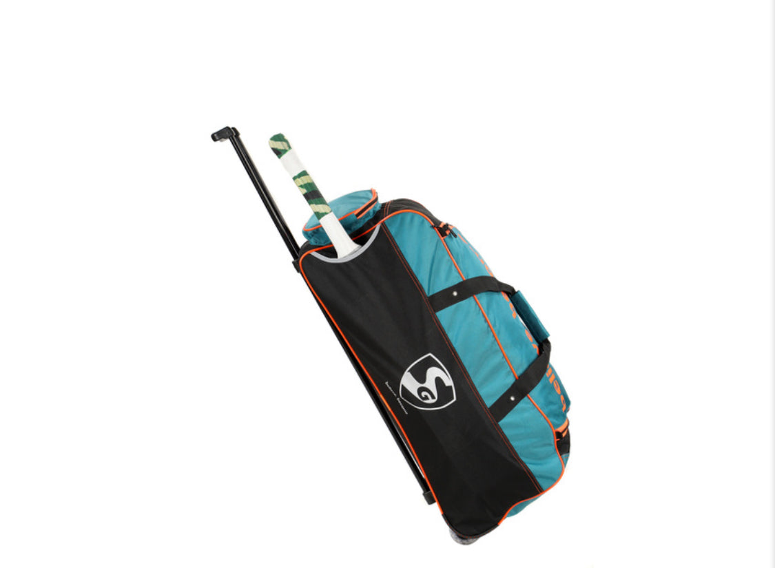 SG Clubpak with wheels Cricket Kit Bag