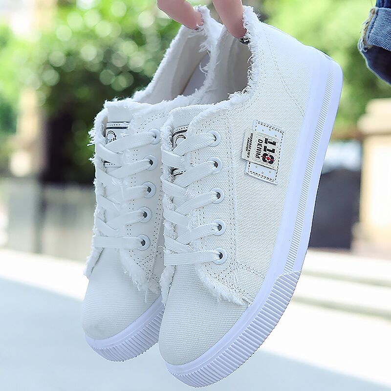 Trendy Canvas Lace Up Tennis Shoes