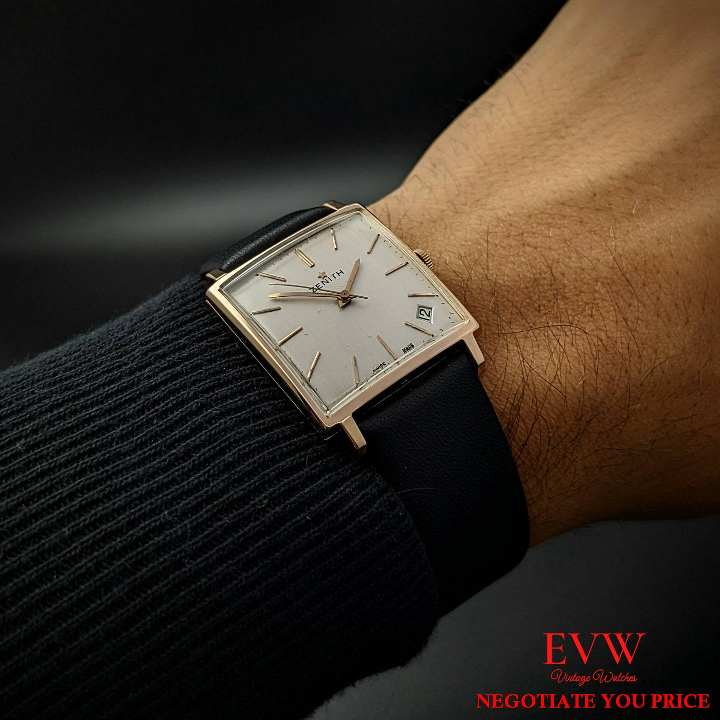 Vintage Zenith Square 18k Gold  from 1964 / Fully Serviced