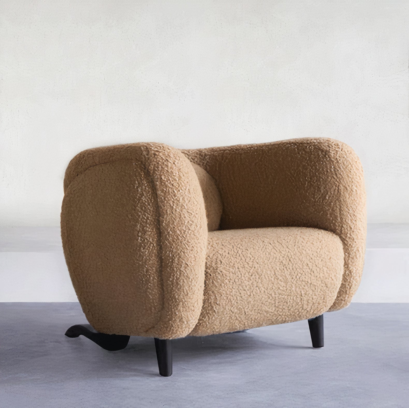 Eamika Accent Chair