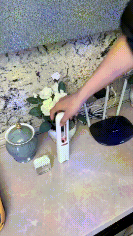 Shirln Portable Self-Squeeze Mini Mop