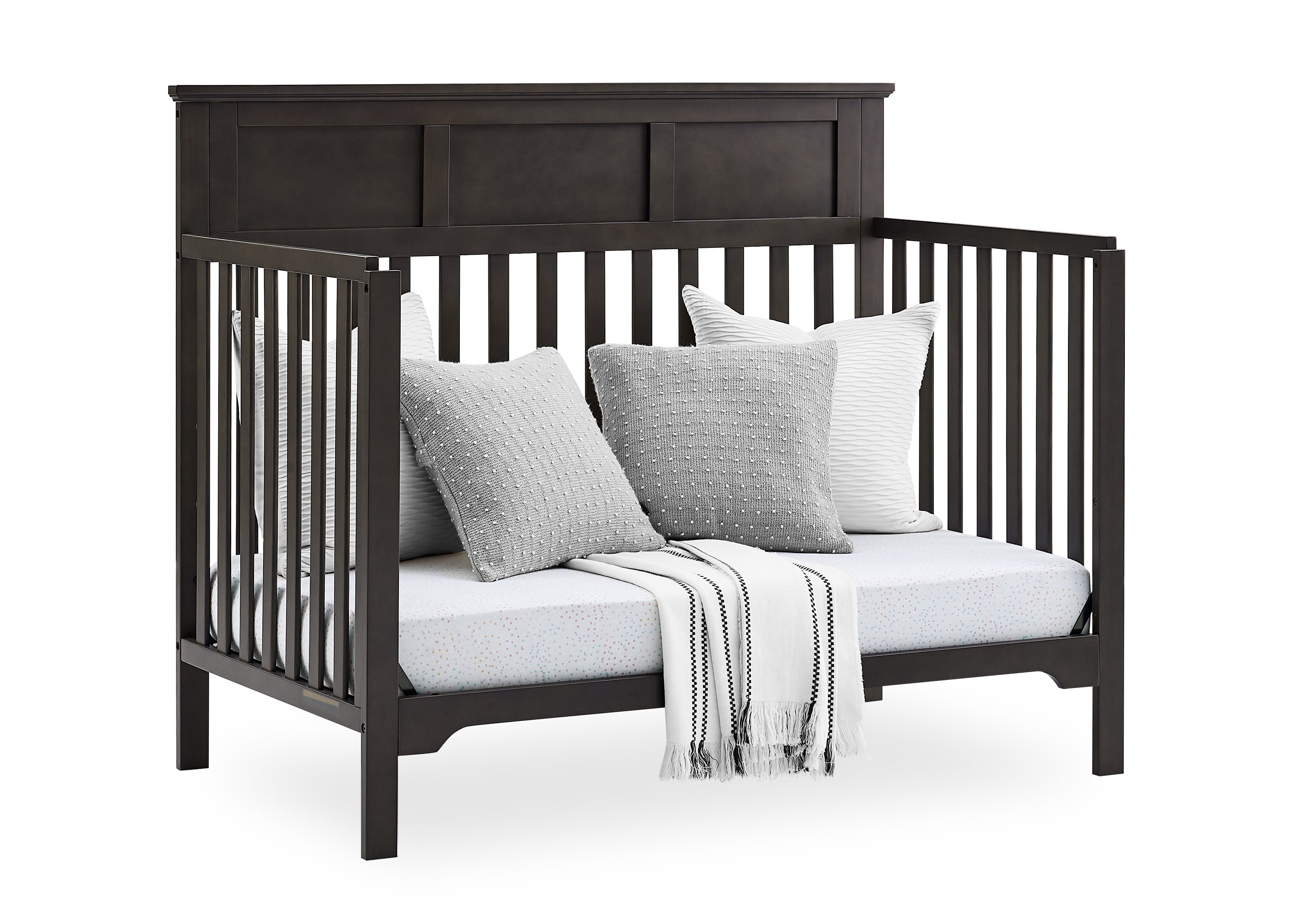 Sweet Beginnings Hart Flat Top 6-in-1 Convertible Crib