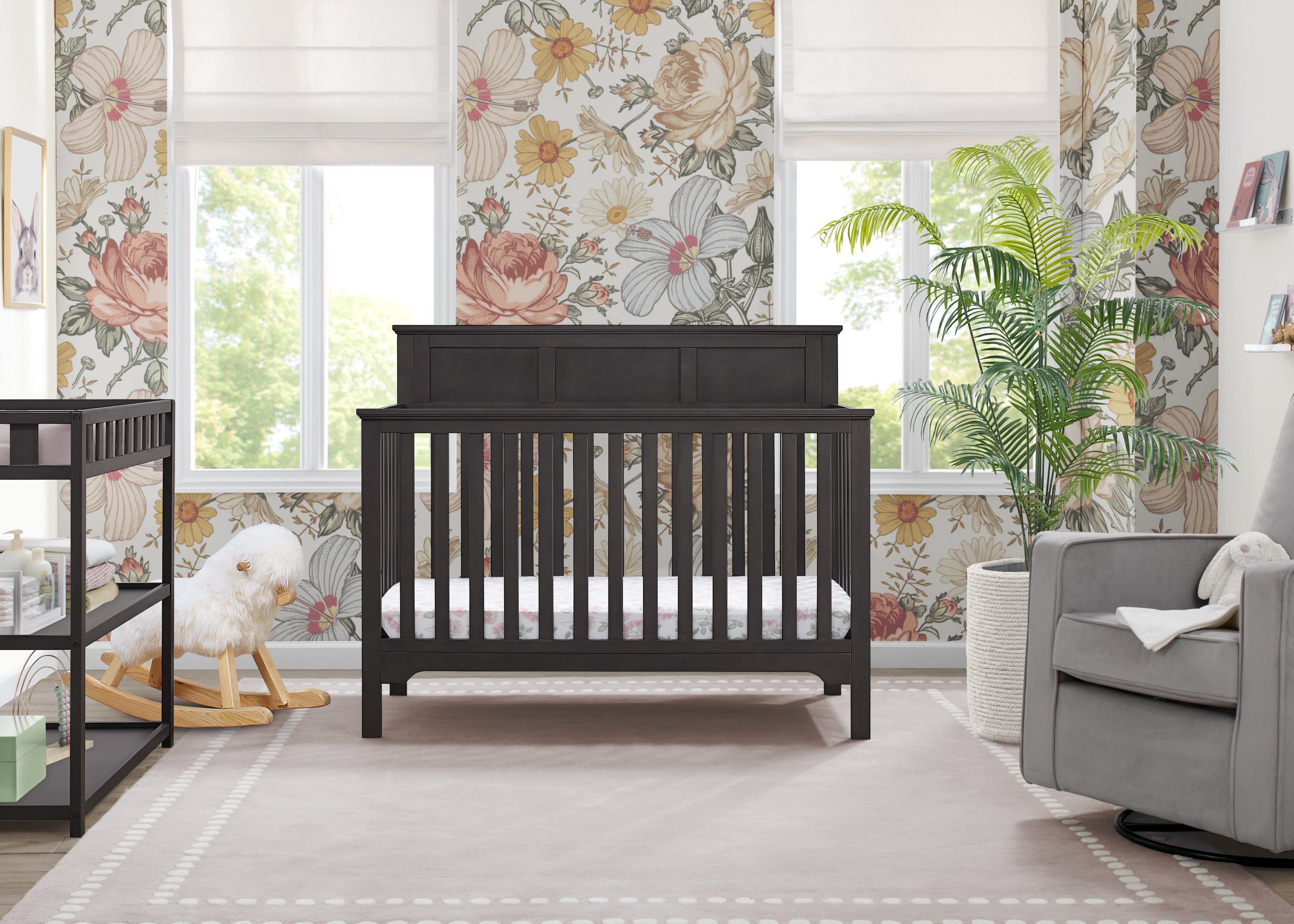 Sweet Beginnings Hart Flat Top 6-in-1 Convertible Crib