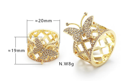 Anel vazado com borboleta de zircônia