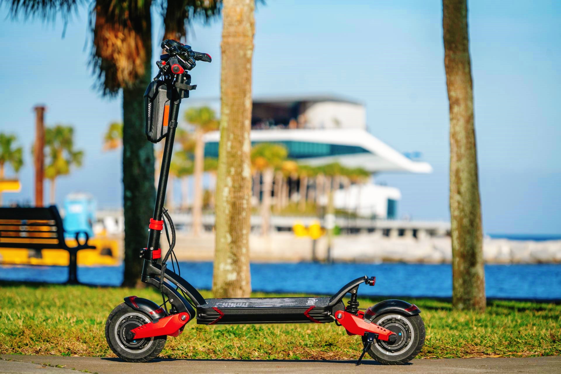 all-terrain-electric-scooter-from-varla-eu