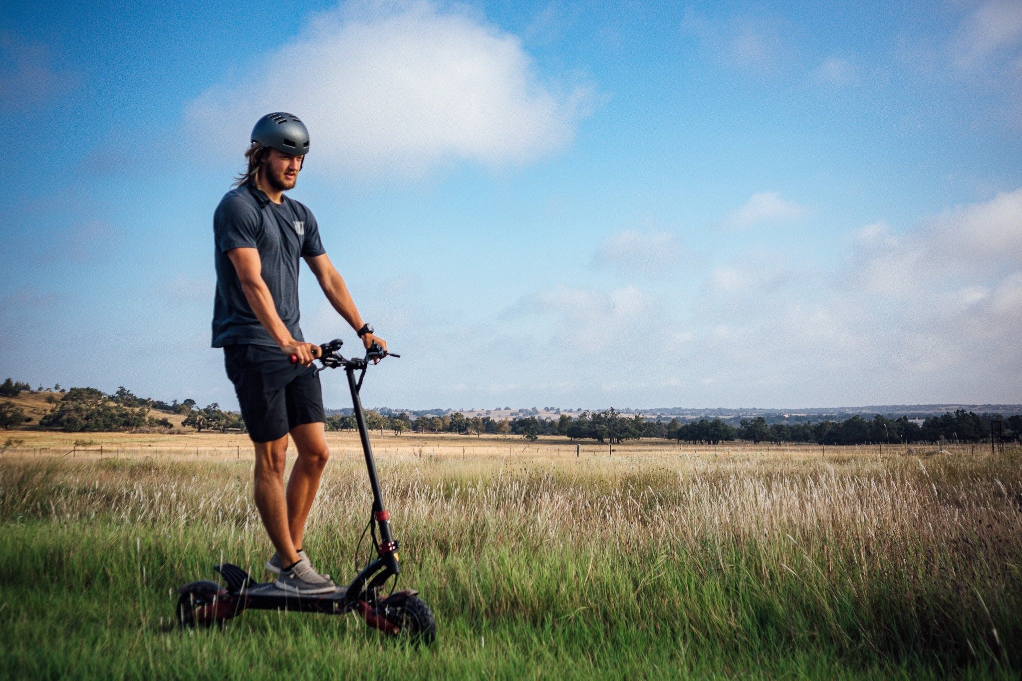 relaxing-time-with-all-terrain-varla-eagle-one