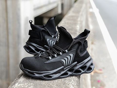 Flexible store work shoes