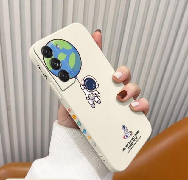 Earth Flying Astronaut Phone Case For Samsung Galaxy A51, A52