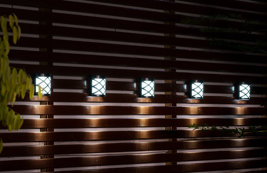 fence lights with small solar panels