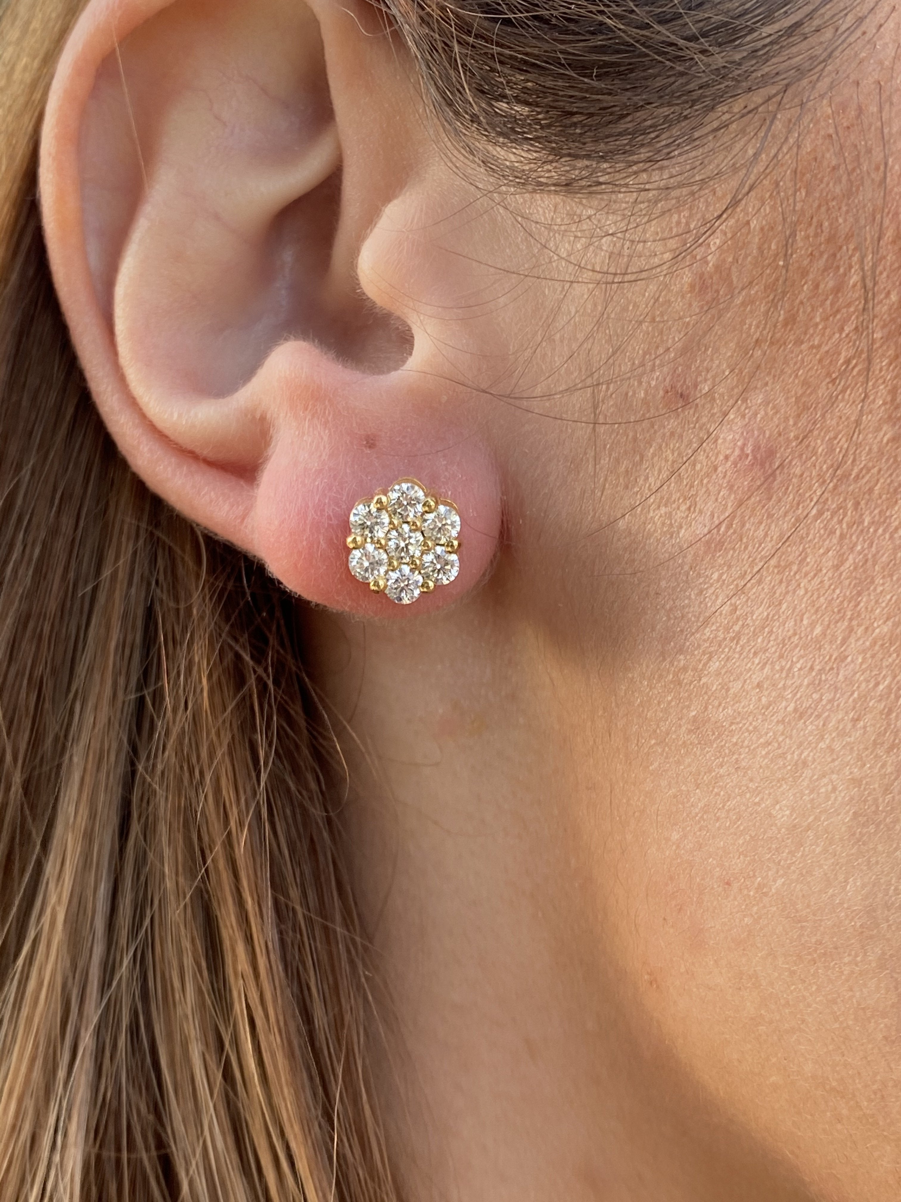 Tuli - 2 Carat Cluster Flower Diamond Studs