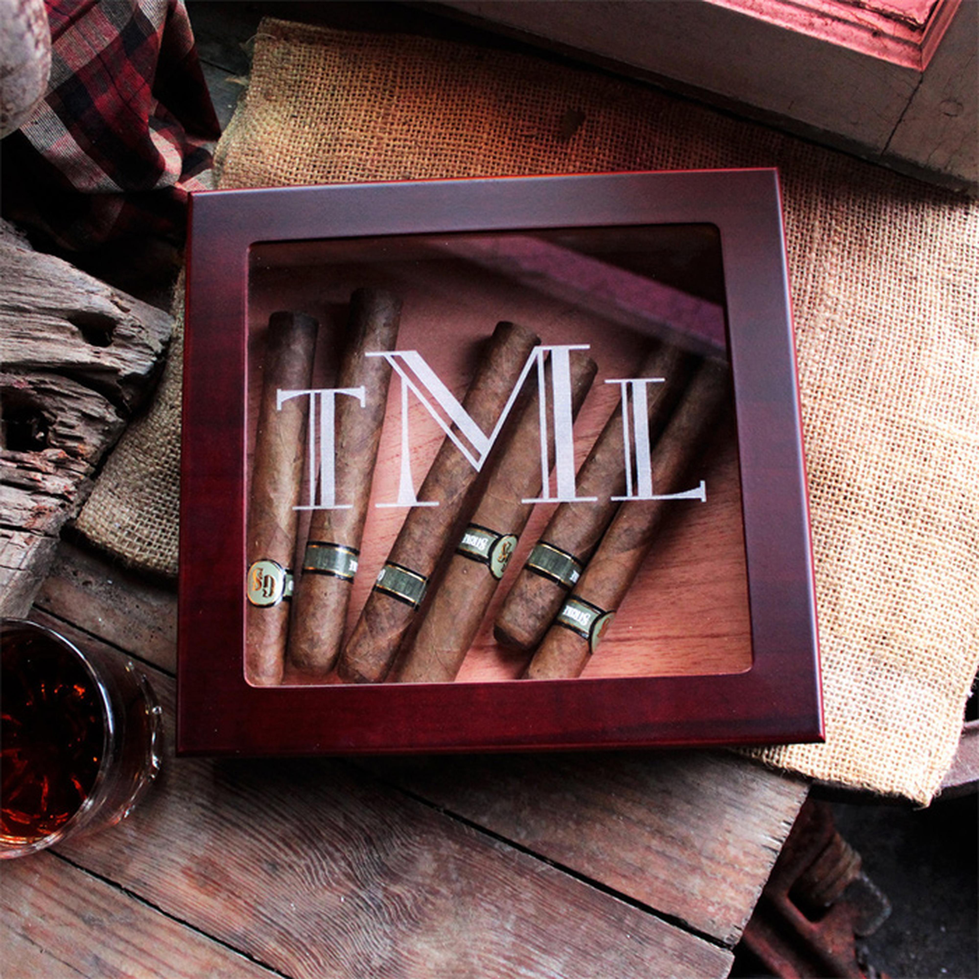 Personalized Glass Top Cherry Wood Cigar Humidor
