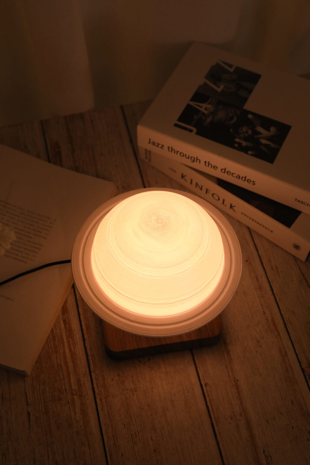 LANGTU Magnetic Levitating Luna Saturn Floating 3D Printing LED Wireless Charging Moon Night Lamp Light Walnut