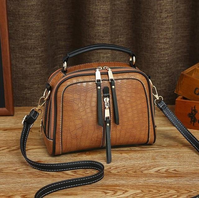 Shell Stone Leather Shoulder Bag