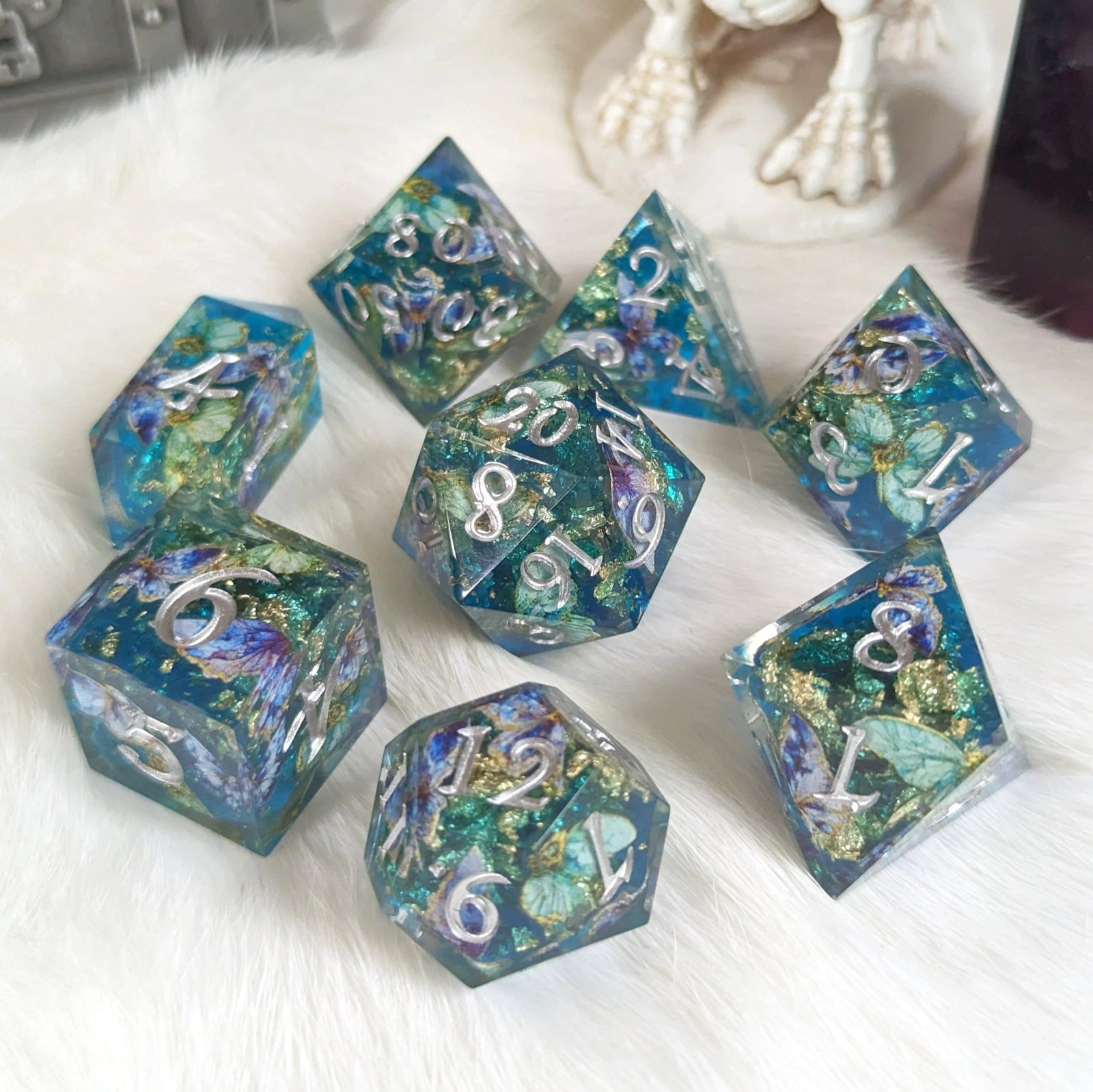 Butterfly Realm - Sharp Edge Resin - 7 Dice Set