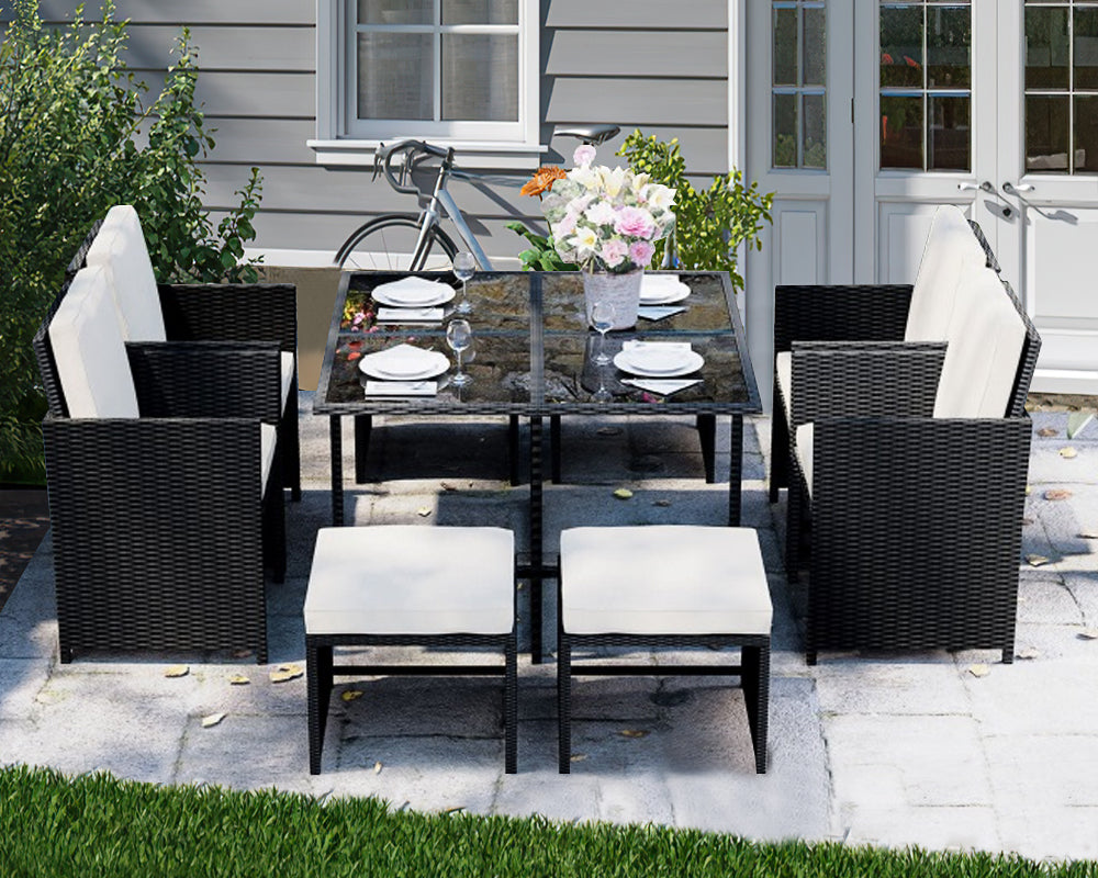 Outdoor Family Dining Area with Rattan Cube Furniture