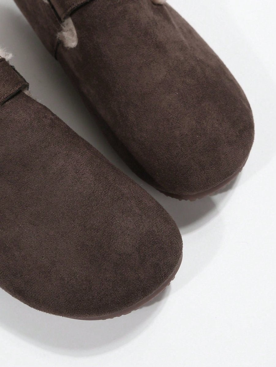Cozy Comfort: Slip-on Round Toe Flat Shoes - Warm Lined and Thickened for Outdoor Wear - Suitable for All Outfits