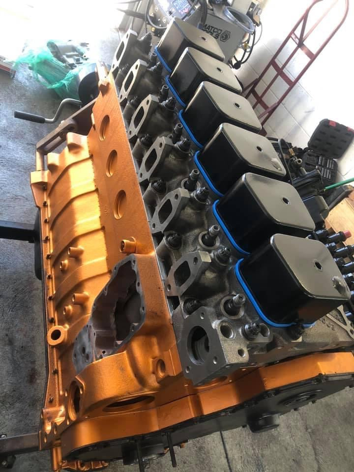 Complete drop in 12 valve Cummins engine