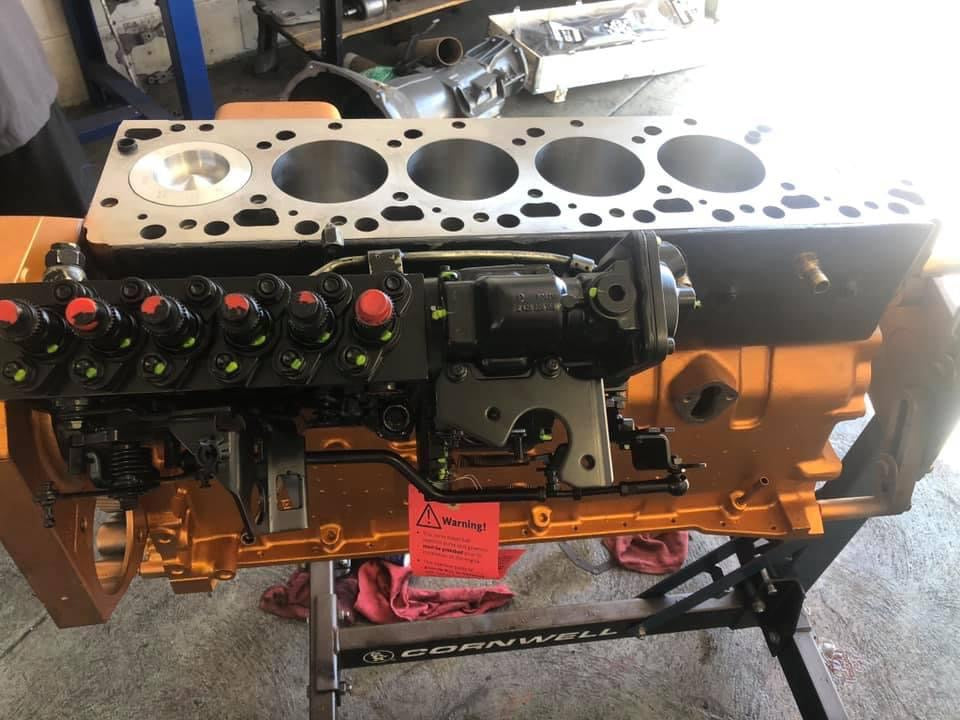 Complete drop in 12 valve Cummins engine