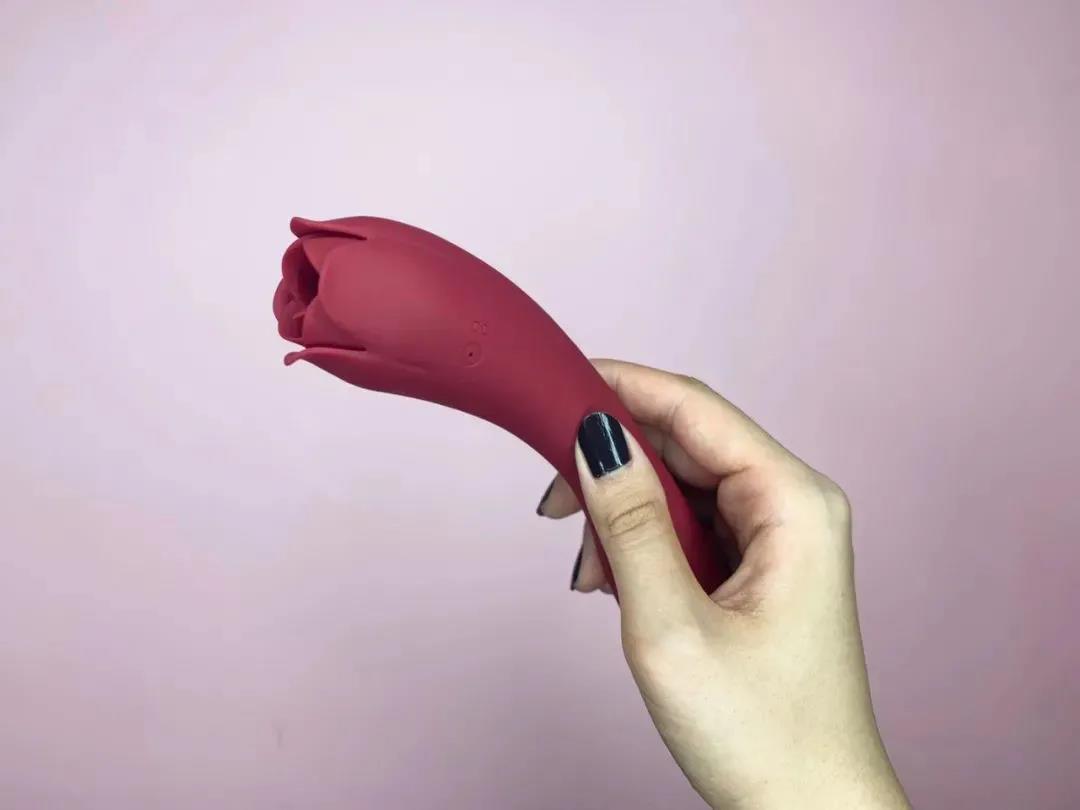 Rose Shaped Tongue Vibrator 1