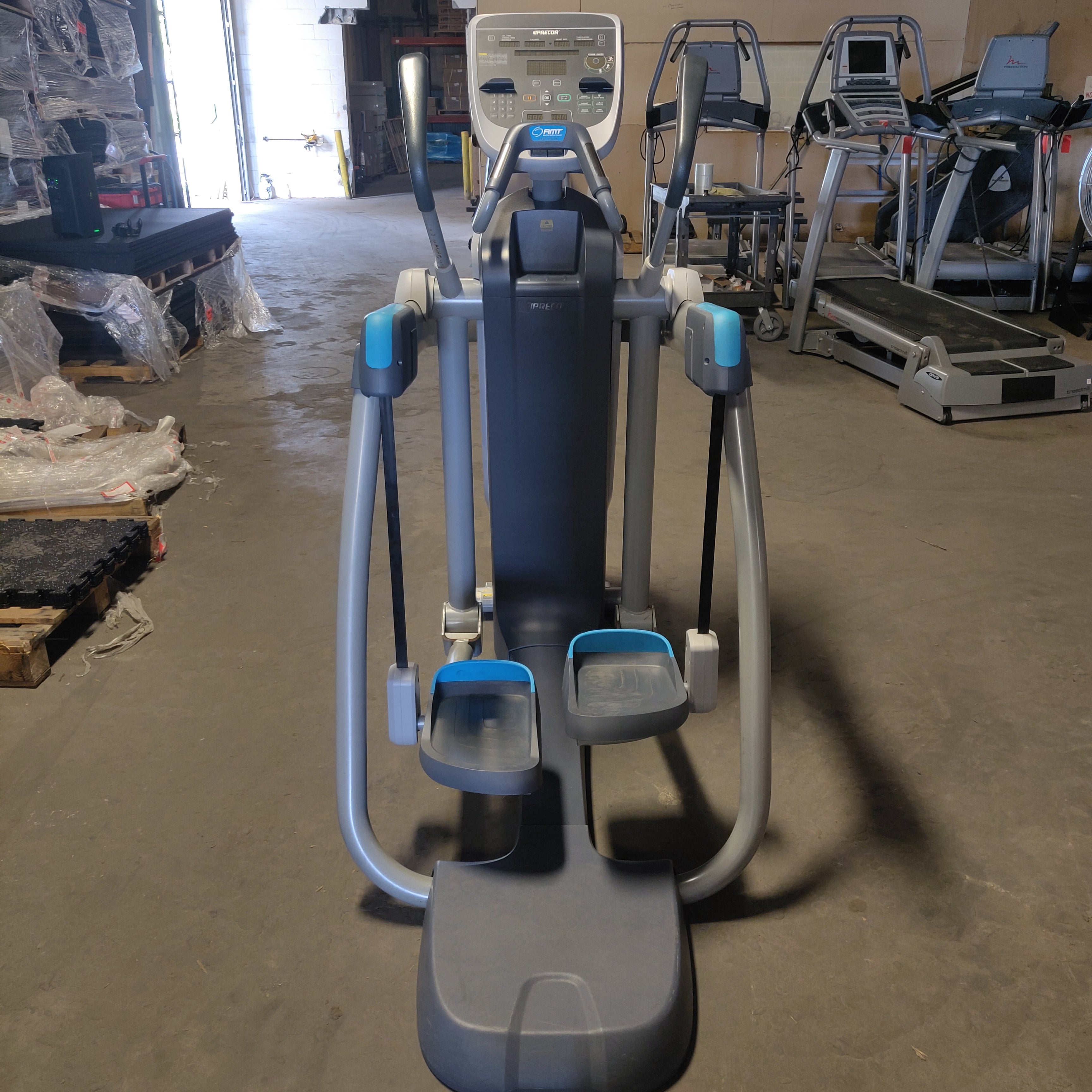 Precor AMT 12 885/835/833/813 with Open Stride Technology