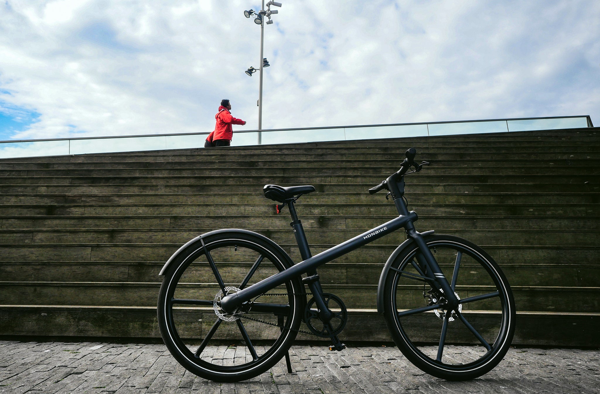 start-spring-cycling-with-honbike-uni4