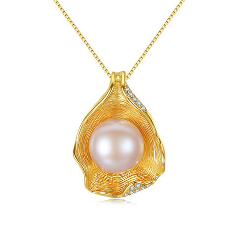 Cultured Pearl Necklace