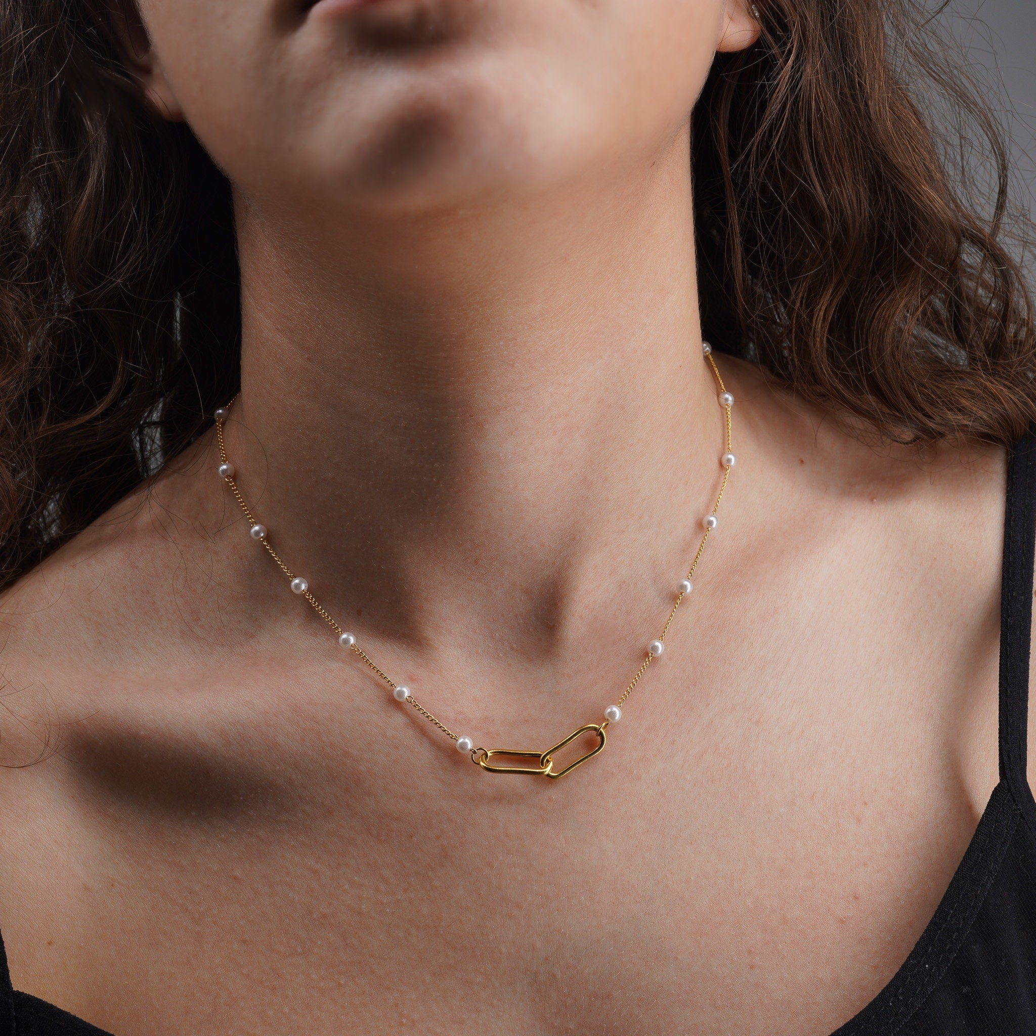 Vine Chain Infinity Necklace