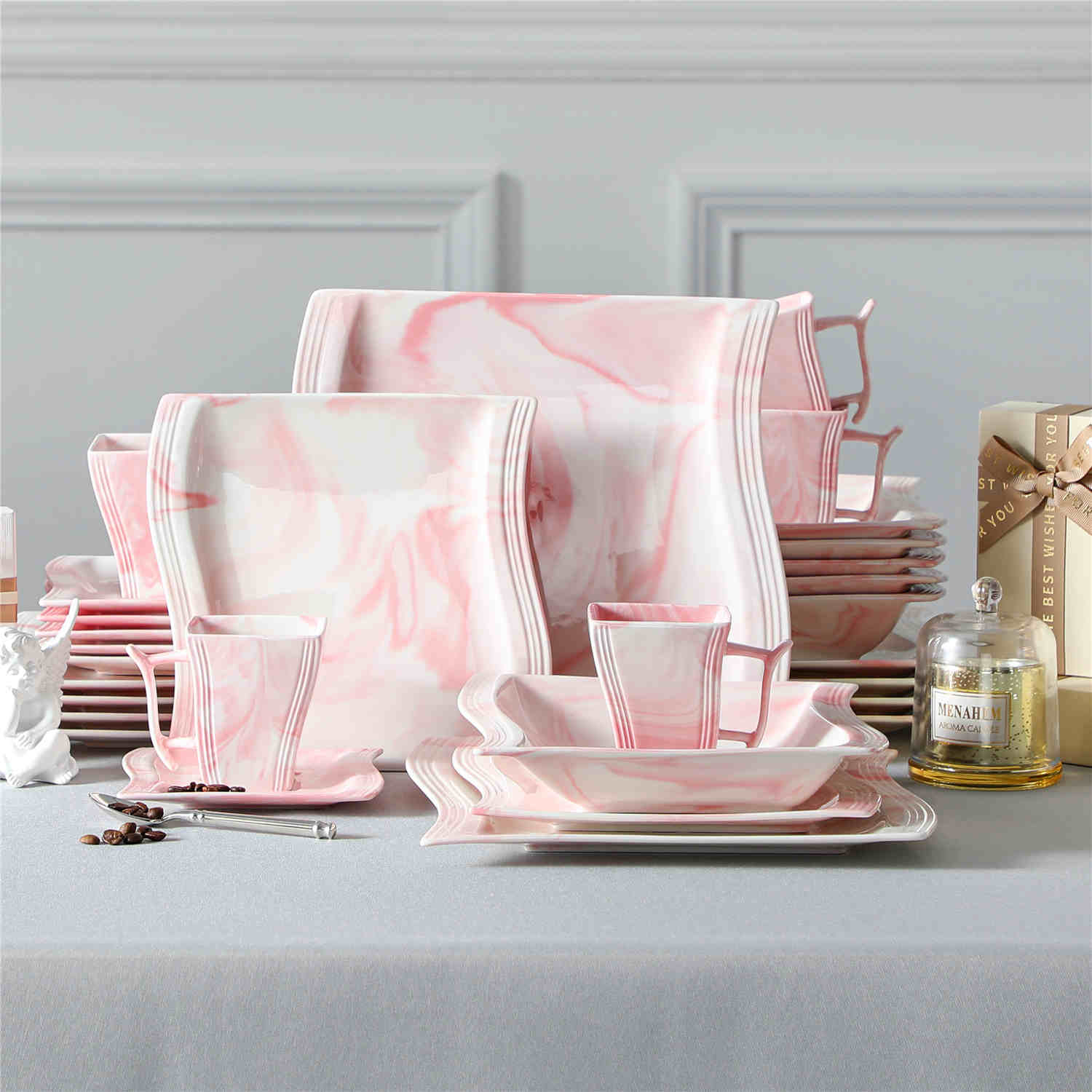 Flora 30 Piece Dinnerware Set