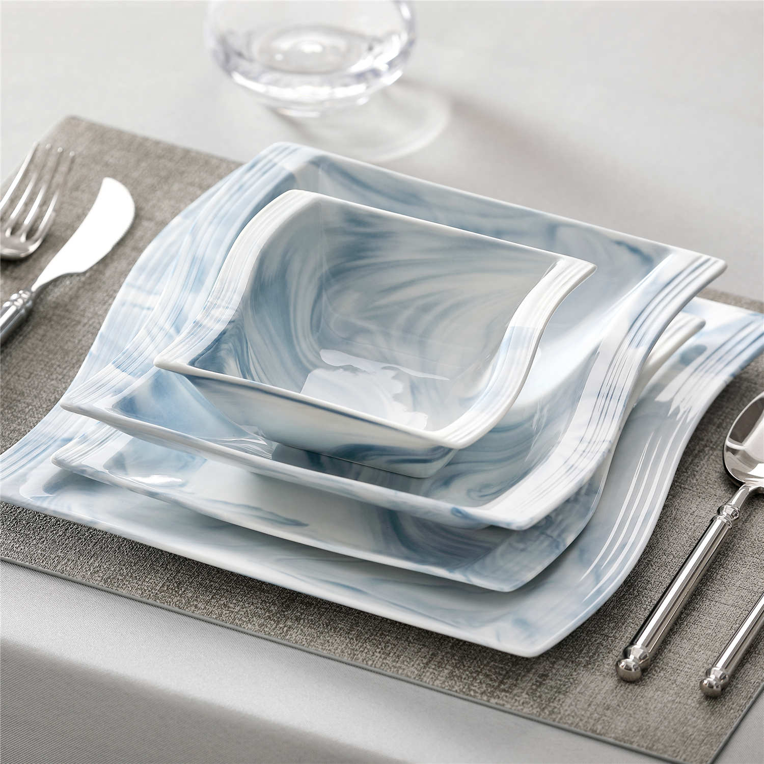 Flora Marble Blue 26 Piece Dinnerware Set