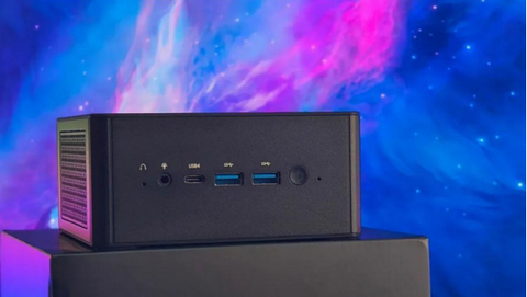 UM780 XTX First Look  The Ultra-Fast Mini PC That's Blowing Our Minds! 