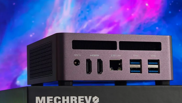 MECHREVO ミニPC 7840h 32G+1TB+256GB MECHREVO ミニPC 7840h 32G+1TB+256GB MECHREVO ミニPC 7840h