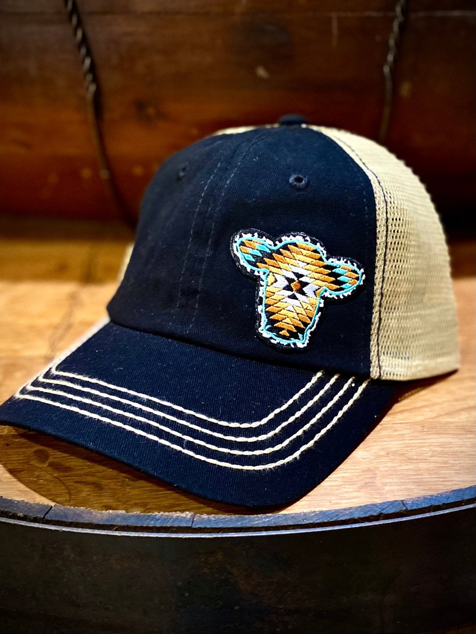 EMBROIDERY PATCH COW CAP