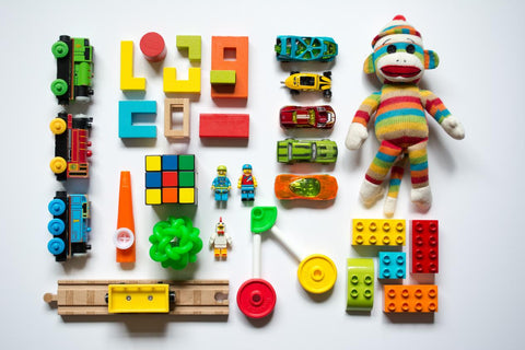 educational toys of dolls, car toys, rubik's cube, building blocks, etc.
