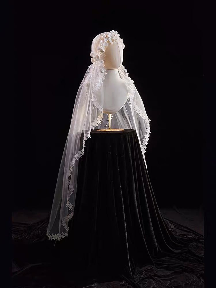 Vintage Long Wedding Lace Veils With Floral Headpieces - Antique Bridal Veil