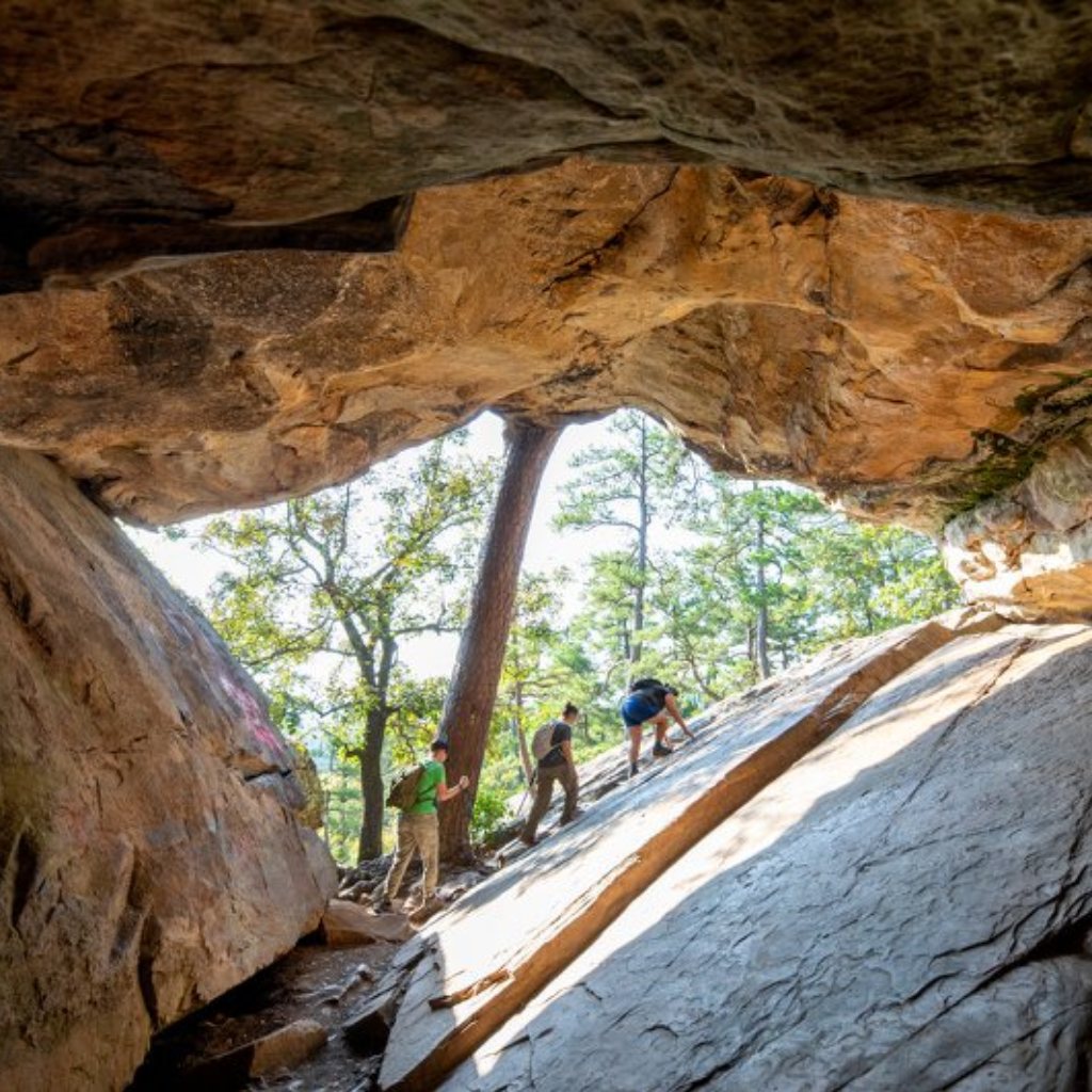 hiking in campgrounds 