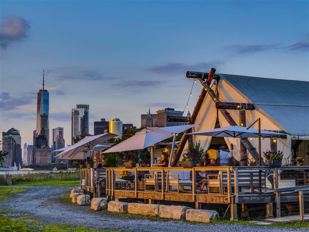 Collective Retreats in Governors Island-glamping in New York