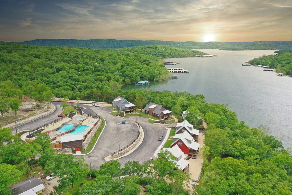 camping in Table Rock Lake