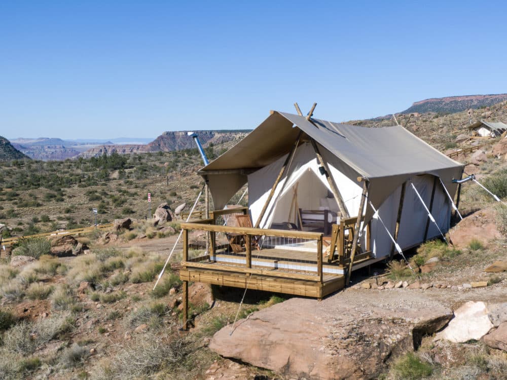 Glamping in greater zion, utah AceVolt Campower
