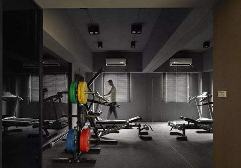 Möchten Sie zu Hause trainieren? Wie richtet man ein Heim-Fitnessstudio ein?