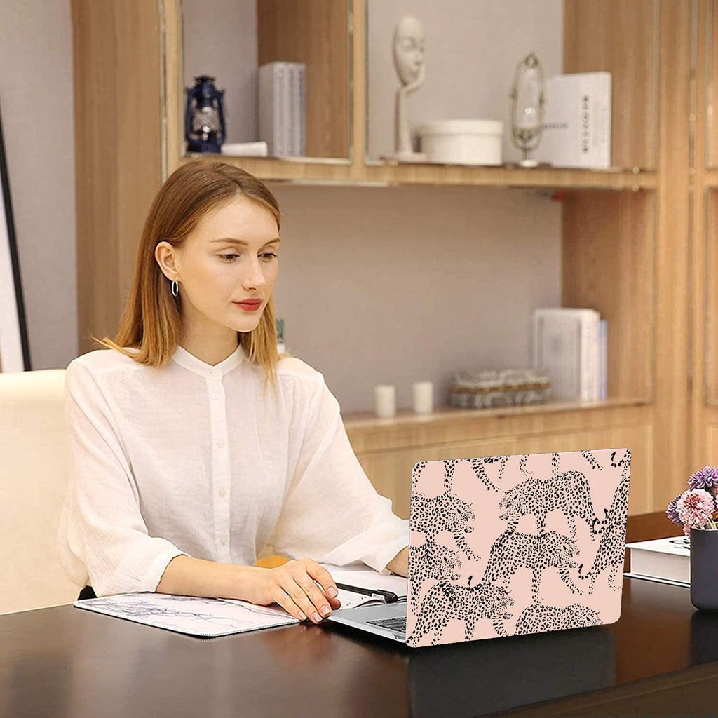Cheetah | Macbook case customizable