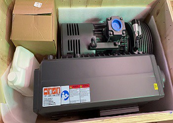 rotary vane vacuum pump