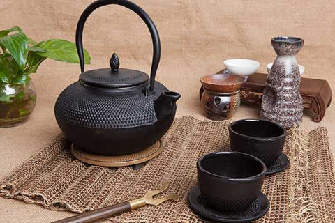 Can the iron kettle make tea directly