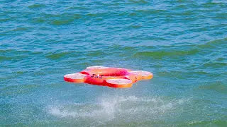 Water rescue drone TY-3R floods the water surface
