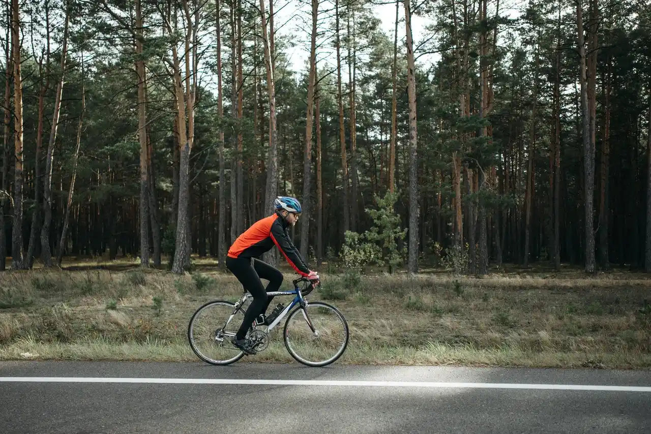 WHY BUY A ROAD BIKE? THE BENEFITS TO HAVE A ROAD BIKE
