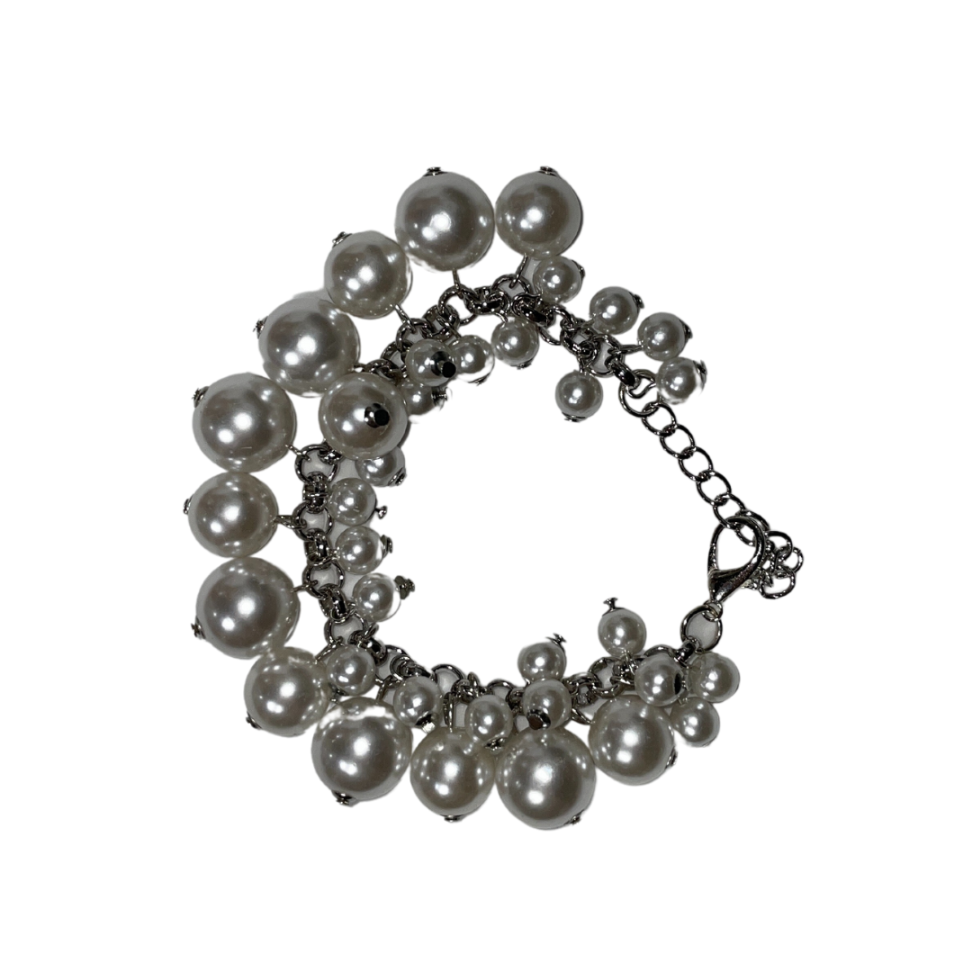 Silver Chain Bracelet with Pearls