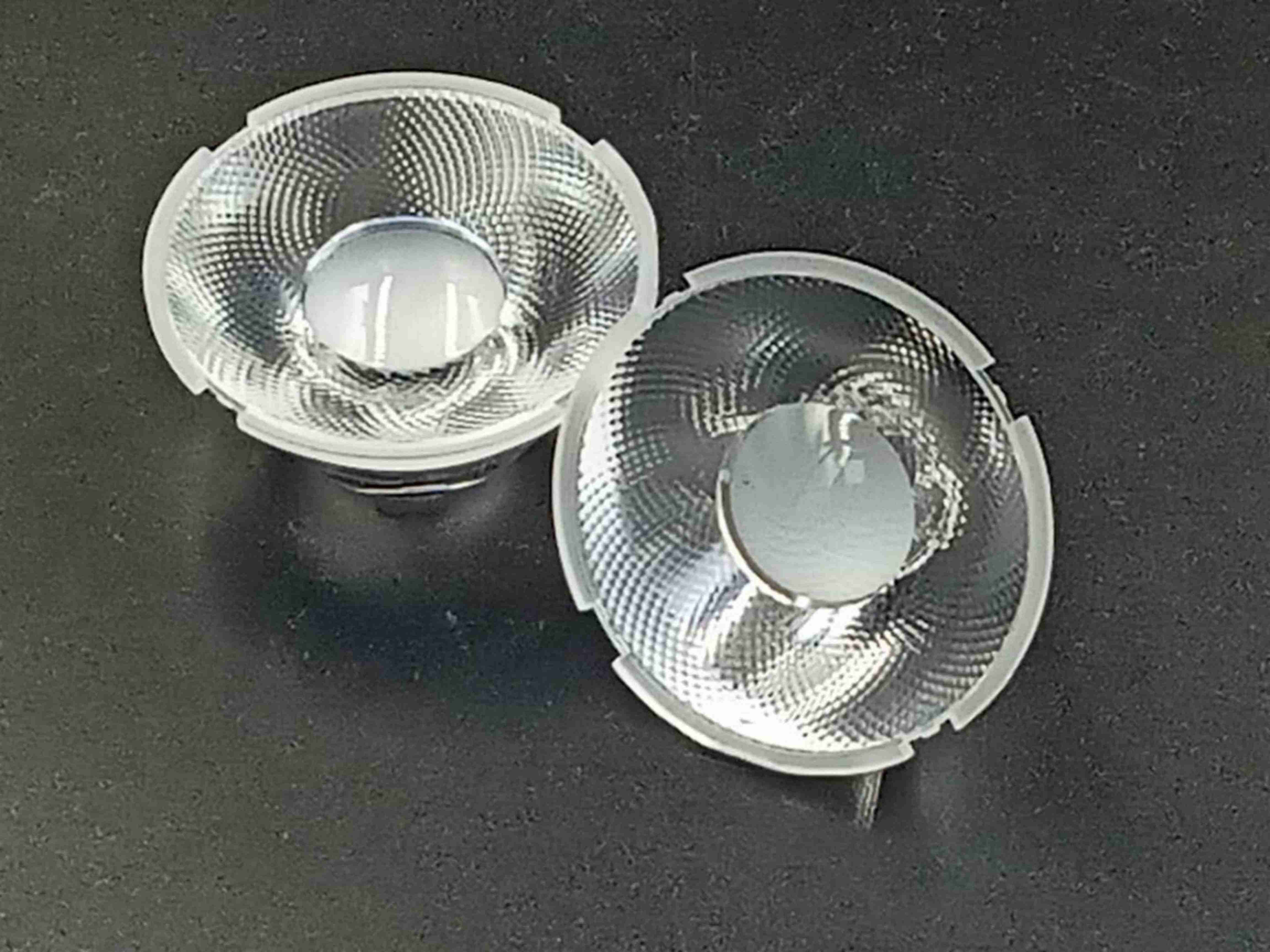 What are the reasons for the yellowing of led lens lamp beads?