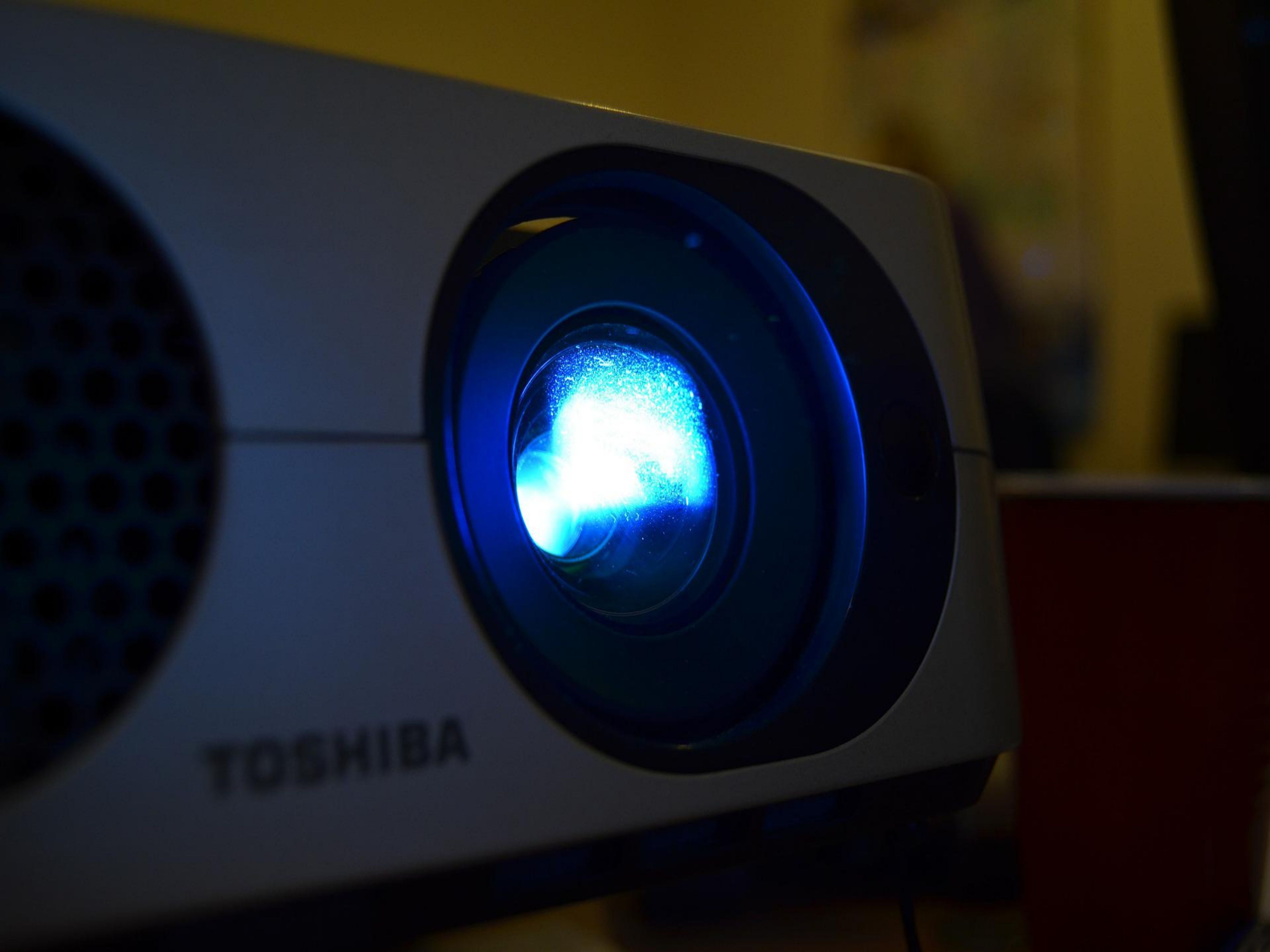 Which is better, LED projector or bulb projector