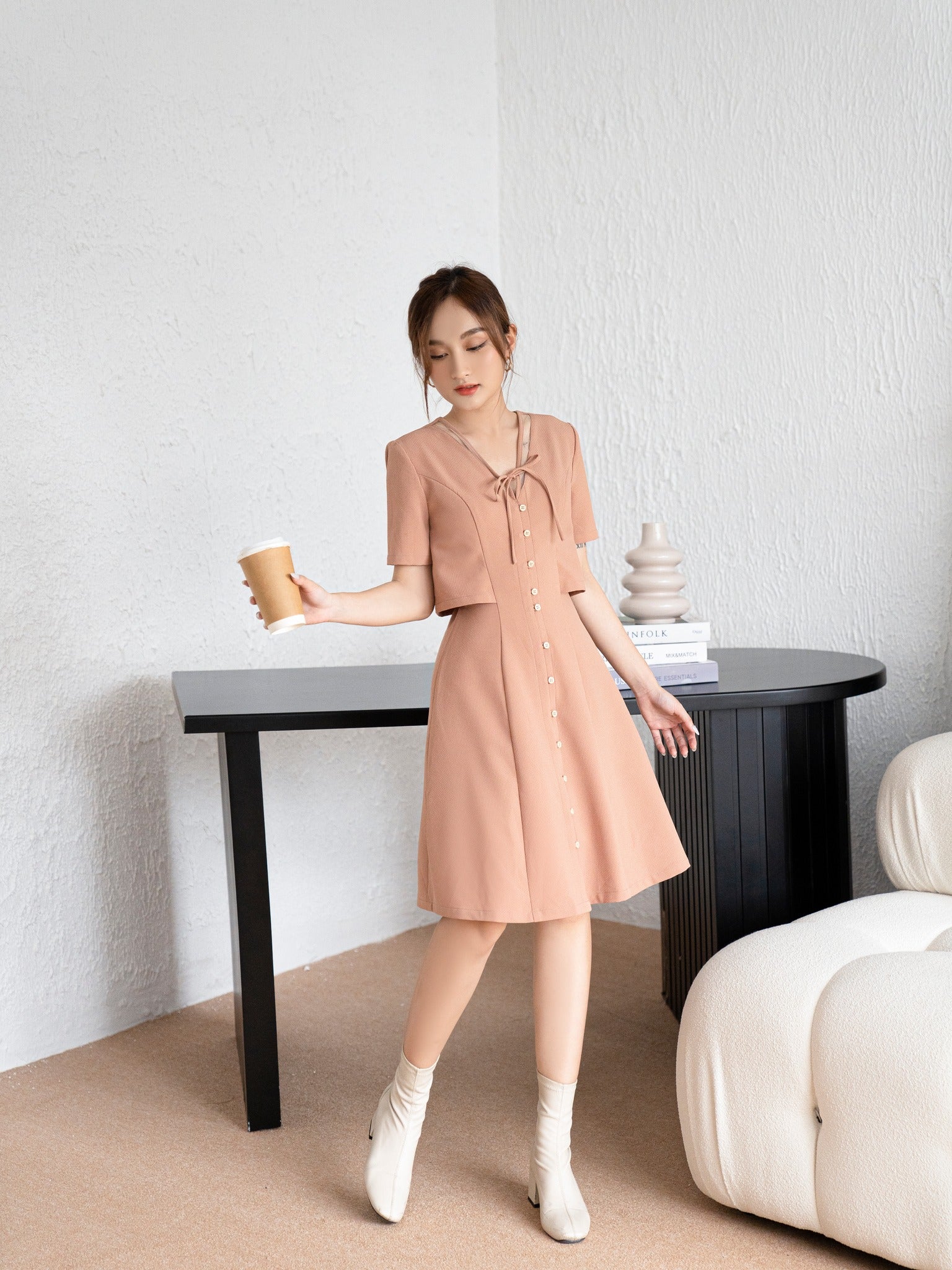 Maris Pink Buttoned A-Line Dress - Gu Fashion | Vietnam Fashion Style