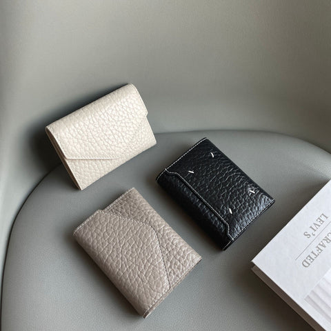Grain Pebbled Leather wallet
