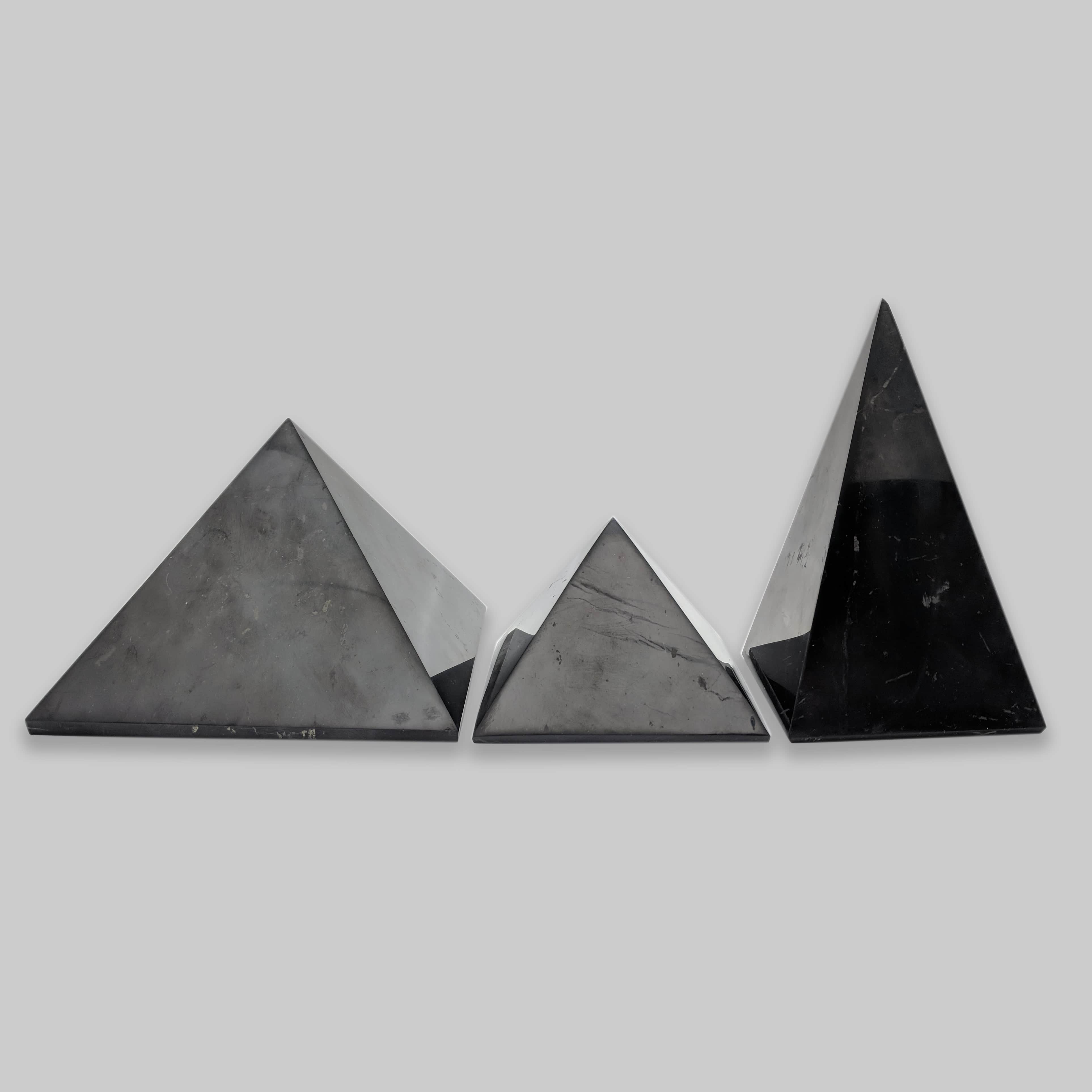 Shungite Pyramid 15 cm